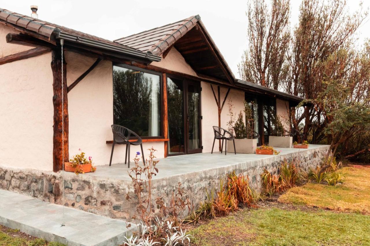 Chilcabamba Lodge Machachi Екстериор снимка