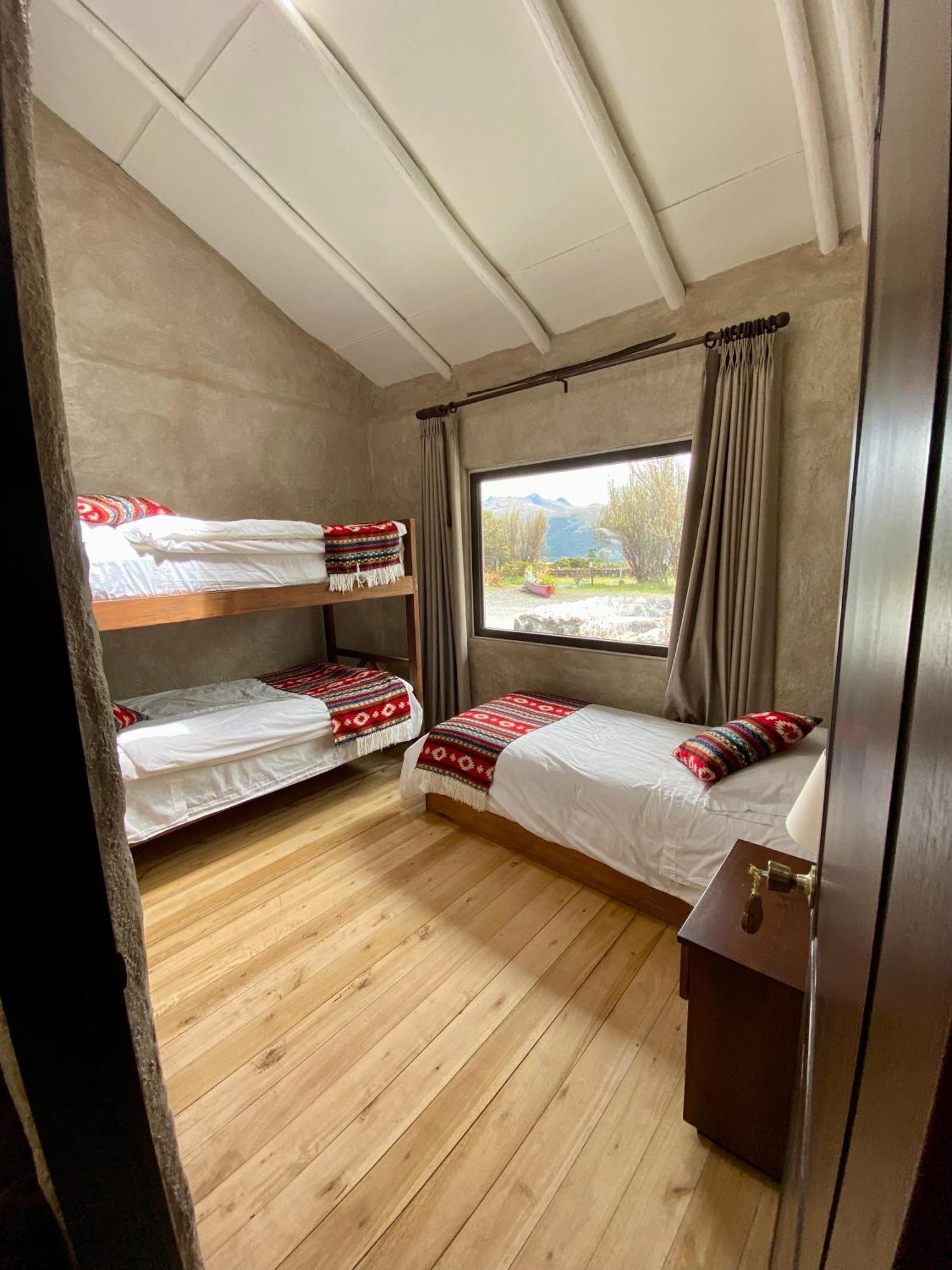 Chilcabamba Lodge Machachi Стая снимка